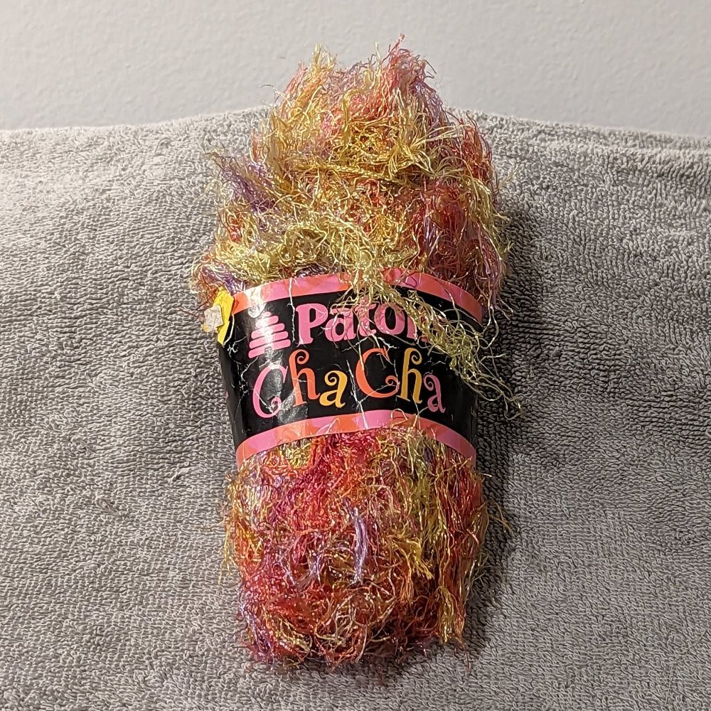 YARN Novelty Furry Fuzzy Soft Paton Cha Cha Salsa DISCONTINUED